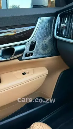 Picture of Volvo S80 2017