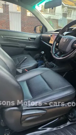 Picture of Toyota Hilux 2018