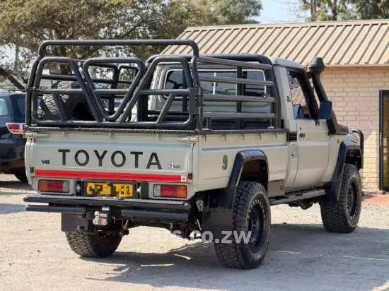 Picture of Toyota Land Cruiser 2022