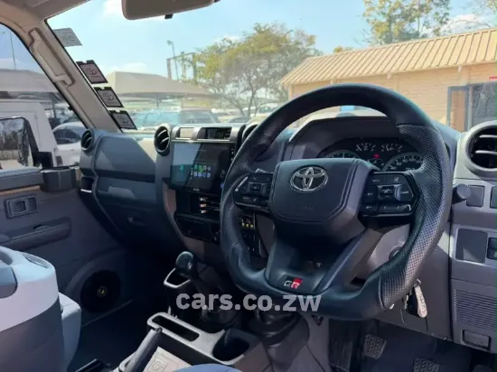Picture of Toyota Land Cruiser 2022