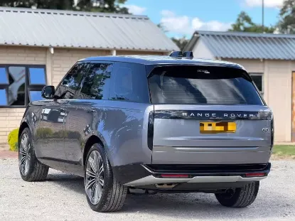Picture of Land Rover Range Rover Vogue Autobiography 2023