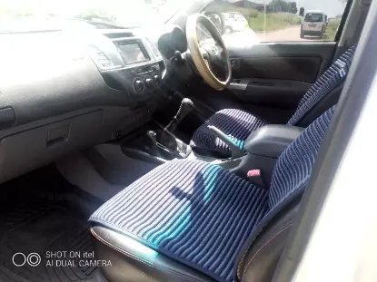 Picture of Toyota Hilux 2012