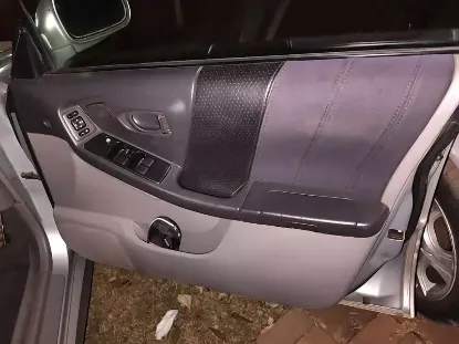 Picture of Subaru Forester 2001