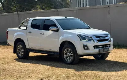 Picture of Isuzu KB300 2017