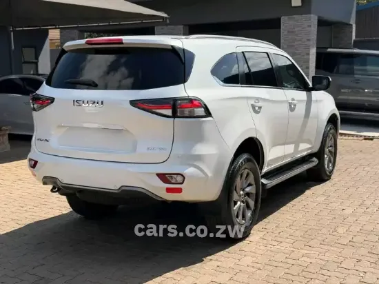 Picture of Isuzu Mu-X 2021