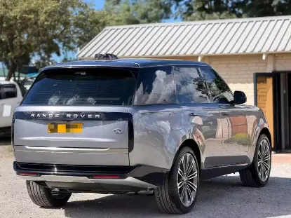 Picture of Range rover Vogue 2023
