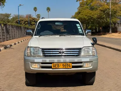 Picture of Toyota Prado 2000