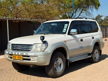 Picture of Toyota Prado 2000