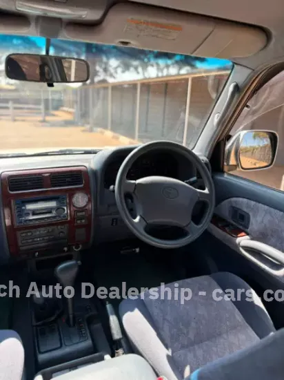 Picture of Toyota Prado 2000