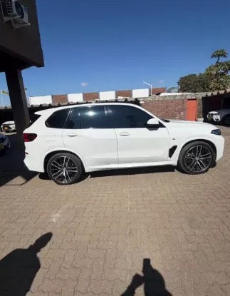 Picture of BMW X5 2024