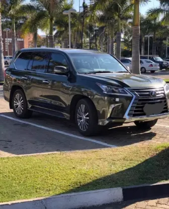 Picture of Lexus LX 2021