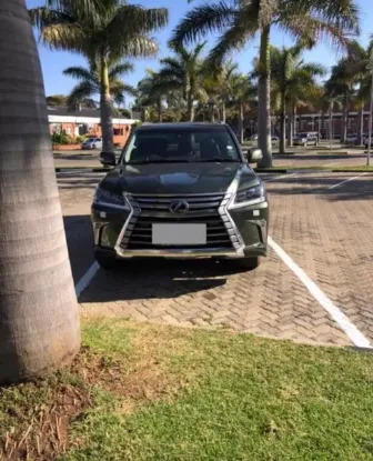 Picture of Lexus LX 2021