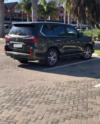 Picture of Lexus LX 2021