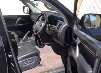 Picture of Toyota Land Cruiser 2014