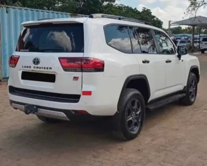 Picture of Toyota Land Cruiser 2023