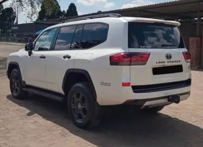 Picture of Toyota Land Cruiser 2023