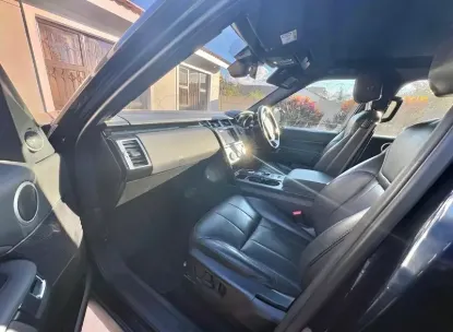 Picture of Land Rover Discovery 2017