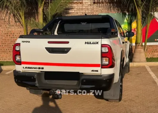 Picture of Toyota Hilux 2025