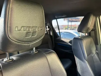 Picture of Toyota Hilux 2025