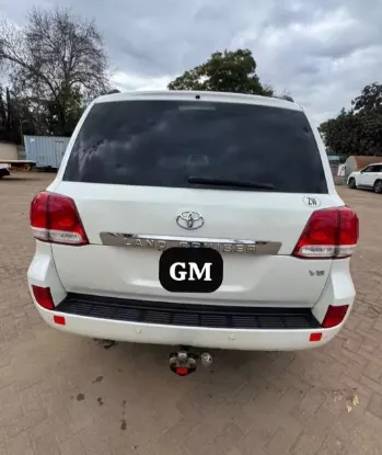 Picture of Toyota Land Cruiser 2008