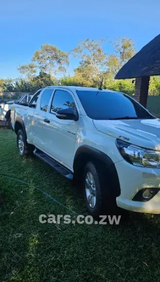 Picture of Toyota Hilux 2017