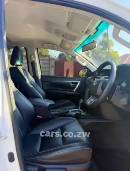 Picture of Toyota Fortuner 2018