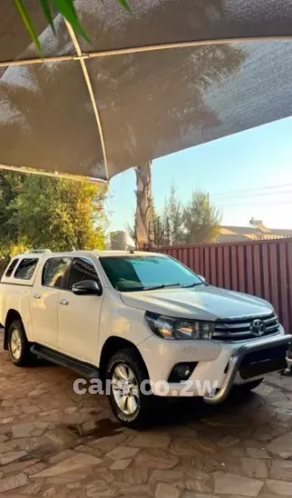 Picture of Toyota Hilux 2017