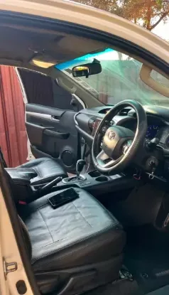 Picture of Toyota Hilux 2017
