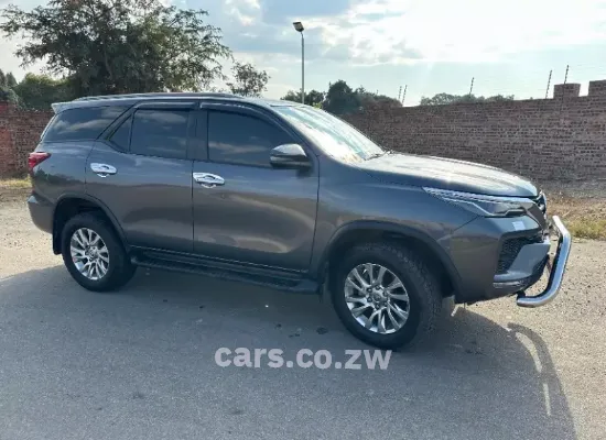 Picture of Toyota Fortuner 2021