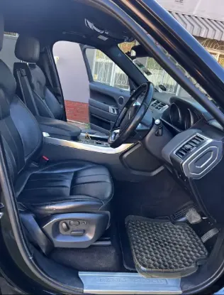Picture of Range rover Sport 2017