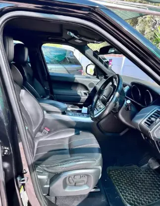 Picture of Range rover Sport 2017