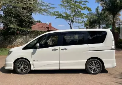 Picture of Nissan Serena 7 Seater