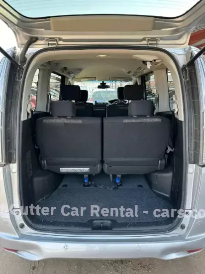 Picture of Nissan Serena 7 Seater