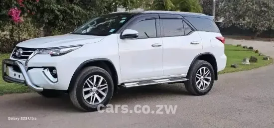 Picture of Toyota Fortuner 2018