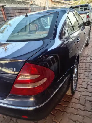 Picture of Mercedes Benz E-Class 2005
