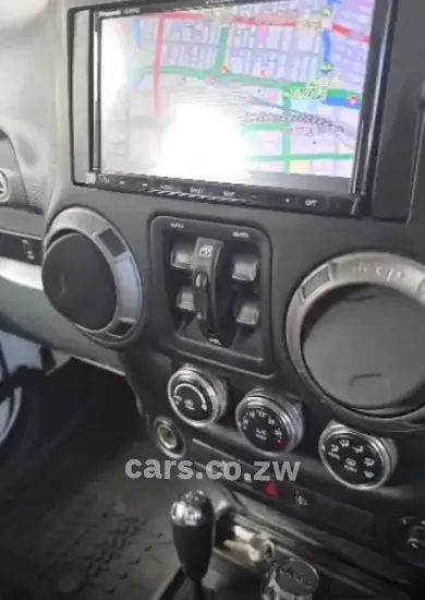 Picture of Jeep Wrangler 2016