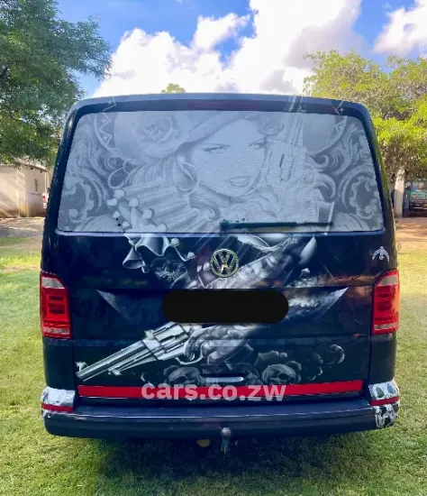 Picture of VW Caravelle 2017