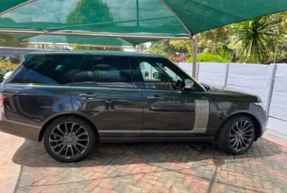 Picture of Range rover Vogue 2015