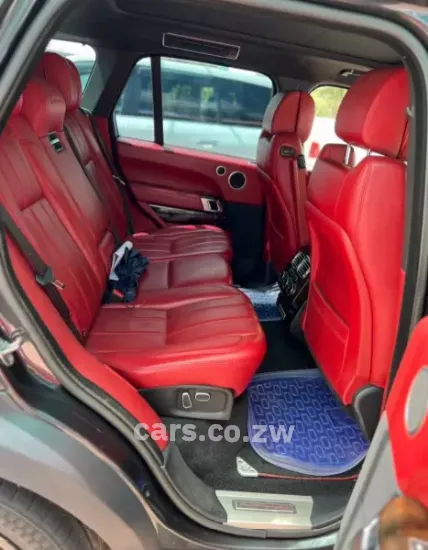Picture of Range rover Vogue 2015