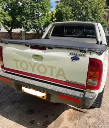 Picture of Toyota Hilux 2009