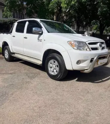 Picture of Toyota Hilux 2009