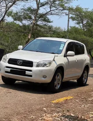 Picture of Toyota Rav4 2006