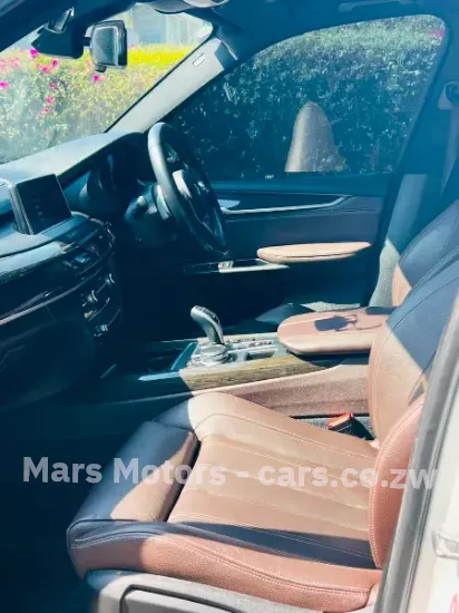 Picture of BMW X5 2017