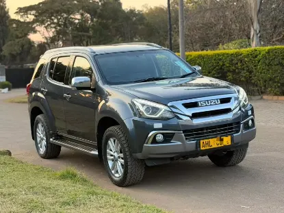 Picture of Isuzu Mu-X 2019