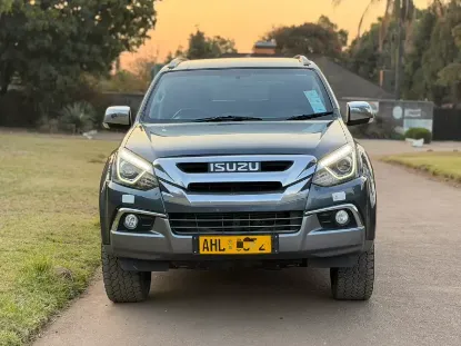Picture of Isuzu Mu-X 2019