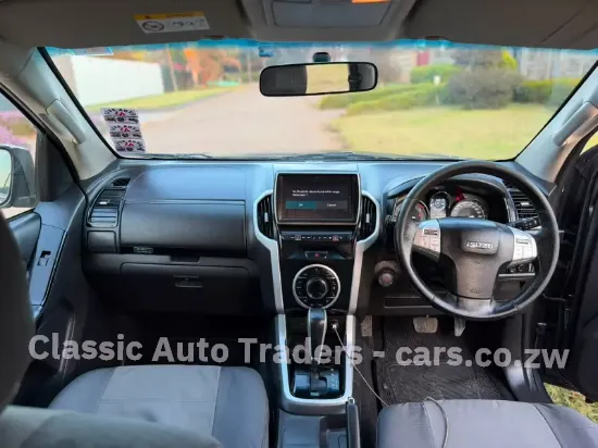 Picture of Isuzu Mu-X 2019