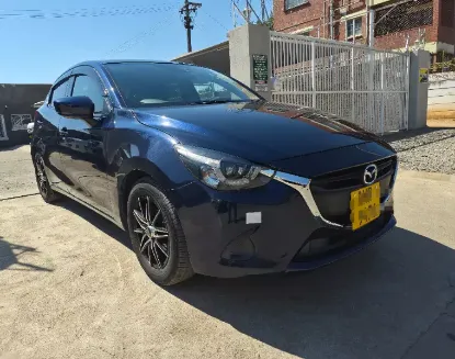 Picture of Mazda Demio 2017