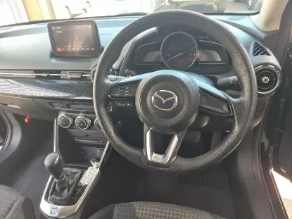 Picture of Mazda Demio 2017