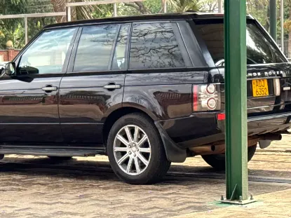 Picture of Land Rover Range Rover 2012