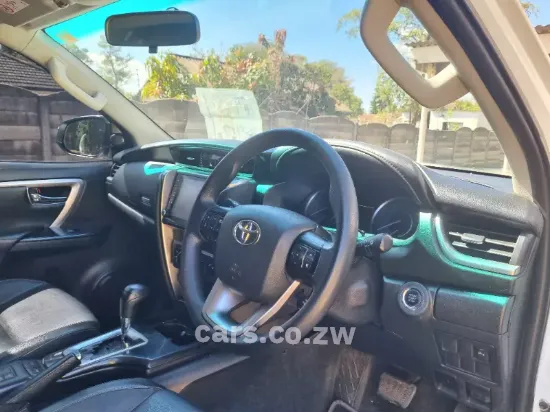 Picture of Toyota Fortuner 2023